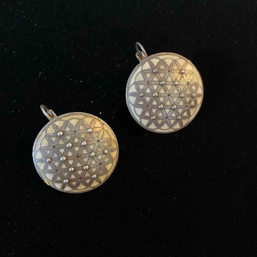 Vintage Enamel Flower of Life Agatha Paris Clip-on Earrings